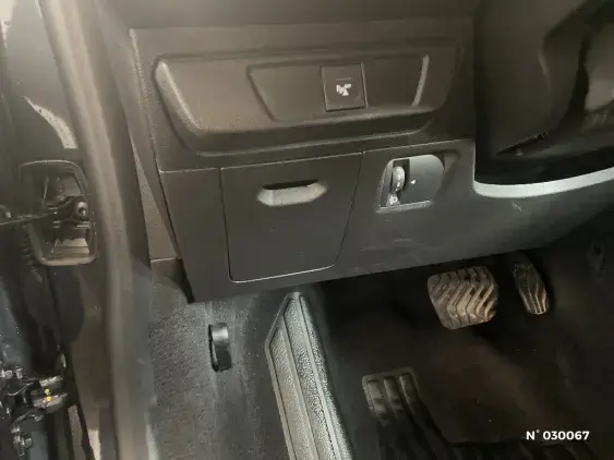 DACIA SANDERO III - voiture d'occasion - Photo 15