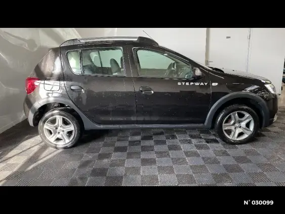 DACIA SANDERO II - voiture d'occasion - Photo 5