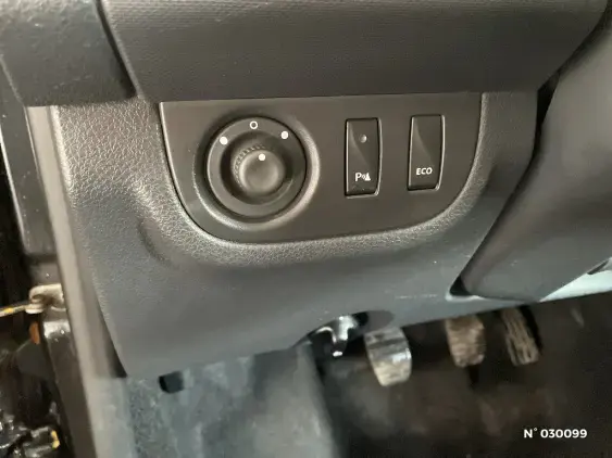 DACIA SANDERO II - voiture d'occasion - Photo 15