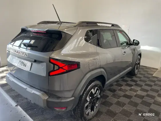 DACIA DUSTER III - voiture d'occasion - Photo 4