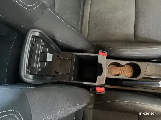 RENAULT CAPTUR II - voiture d'occasion - Photo 31