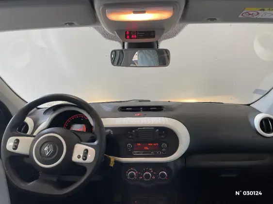RENAULT TWINGO III - voiture d'occasion - Photo 9