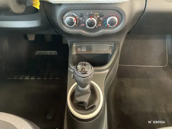 RENAULT TWINGO III - voiture d'occasion - Photo 33