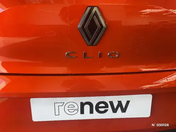 RENAULT CLIO V - voiture d'occasion - Photo 39
