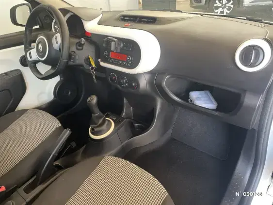 RENAULT TWINGO III - voiture d'occasion - Photo 10