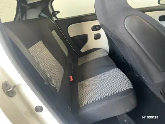 RENAULT TWINGO III - voiture d'occasion - Photo 11