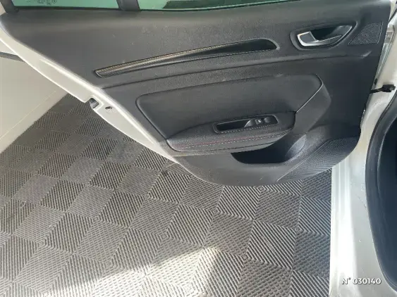 RENAULT MEGANE IV - voiture d'occasion - Photo 40