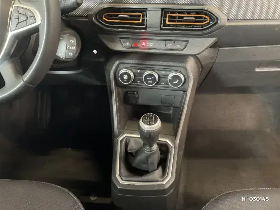 DACIA SANDERO III - voiture d'occasion - Photo 33