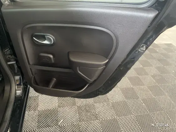 RENAULT TWINGO III - voiture d'occasion - Photo 37