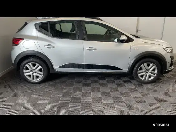 DACIA SANDERO III - voiture d'occasion - Photo 5