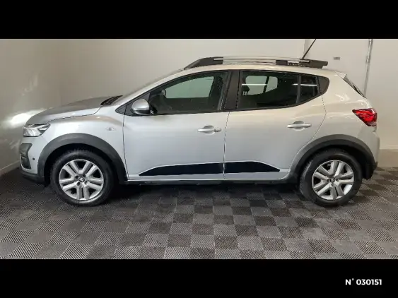 DACIA SANDERO III - voiture d'occasion - Photo 2