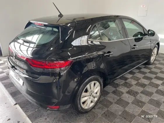 RENAULT MEGANE IV - voiture d'occasion - Photo 4