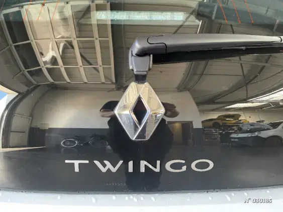 RENAULT TWINGO III - voiture d'occasion - Photo 40