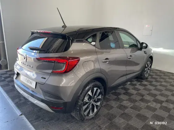 RENAULT CAPTUR II - voiture d'occasion - Photo 4