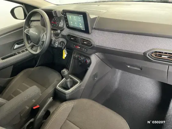 DACIA SANDERO III - voiture d'occasion - Photo 10
