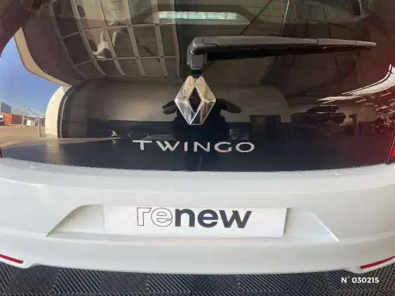 RENAULT TWINGO III - voiture d'occasion - Photo 39