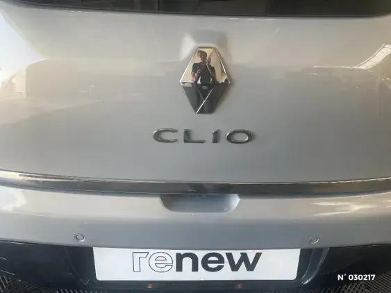 RENAULT CLIO IV - voiture d'occasion - Photo 42