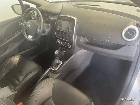 RENAULT CLIO IV - voiture d'occasion - Photo 10