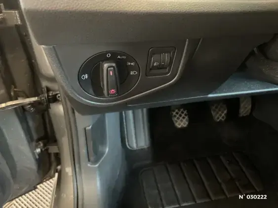 VOLKSWAGEN POLO VI - voiture d'occasion - Photo 15