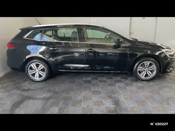 RENAULT MEGANE ESTATE IV - voiture d'occasion - Photo 5