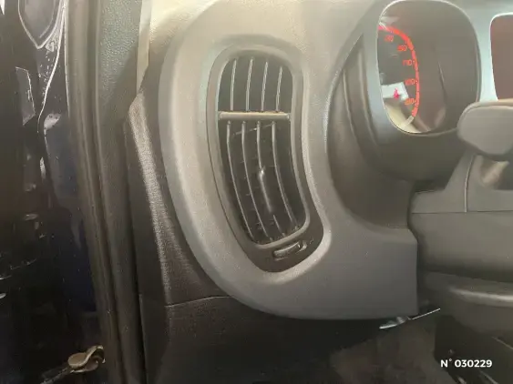 FIAT PANDA III - voiture d'occasion - Photo 14