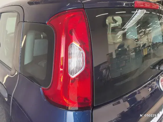 FIAT PANDA III - voiture d'occasion - Photo 40