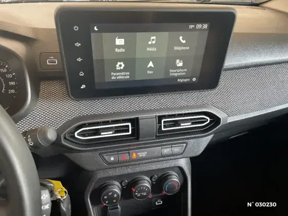 DACIA SANDERO III - voiture d'occasion - Photo 13
