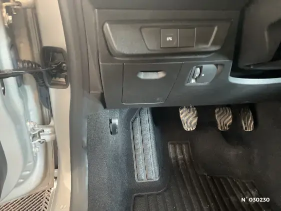DACIA SANDERO III - voiture d'occasion - Photo 15