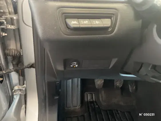 RENAULT CAPTUR II - voiture d'occasion - Photo 15