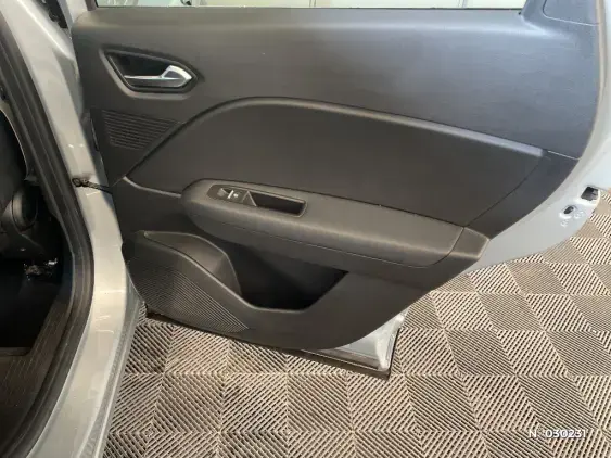 RENAULT CAPTUR II - voiture d'occasion - Photo 38
