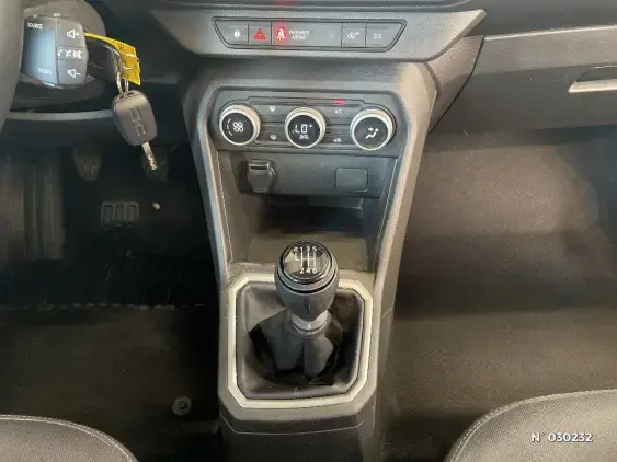 DACIA SANDERO III - voiture d'occasion - Photo 36