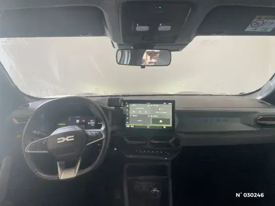 DACIA DUSTER III - voiture d'occasion - Photo 9