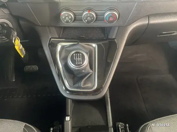 RENAULT KANGOO III - voiture d'occasion - Photo 36