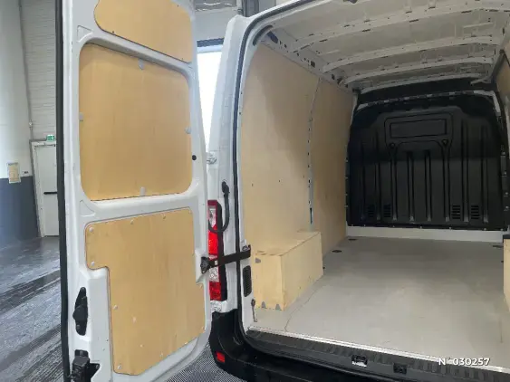 RENAULT MASTER FG III - voiture d'occasion - Photo 42
