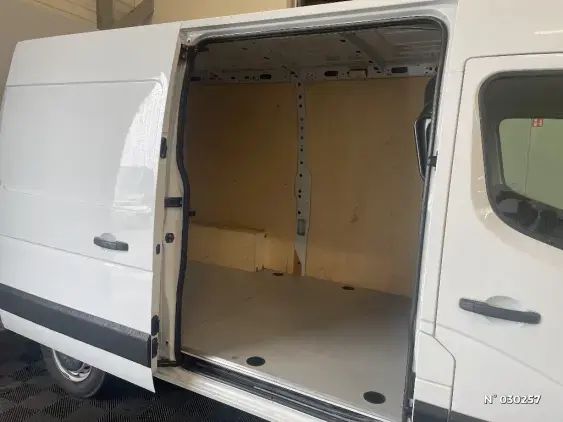 RENAULT MASTER FG III - voiture d'occasion - Photo 11