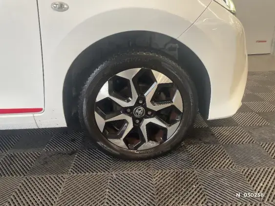 TOYOTA AYGO II - voiture d'occasion - Photo 8