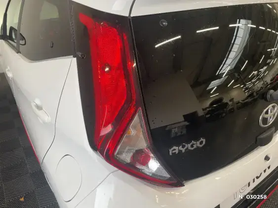 TOYOTA AYGO II - voiture d'occasion - Photo 42