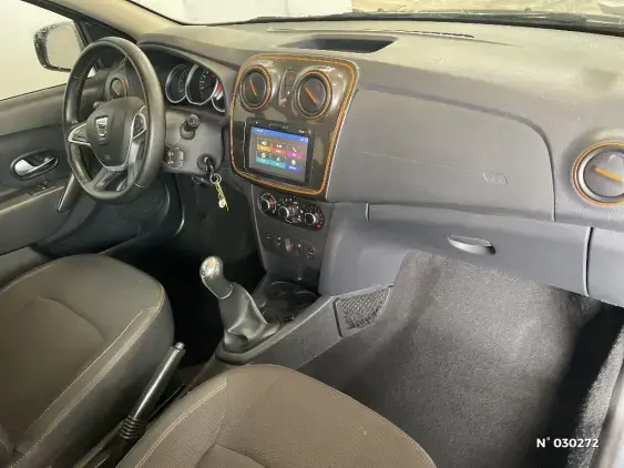 DACIA SANDERO II - voiture d'occasion - Photo 10
