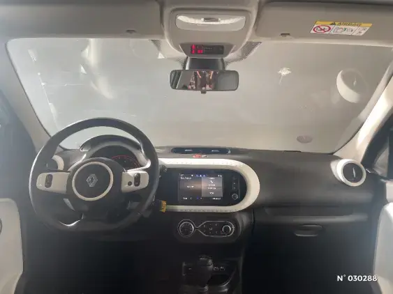 RENAULT TWINGO III - voiture d'occasion - Photo 9