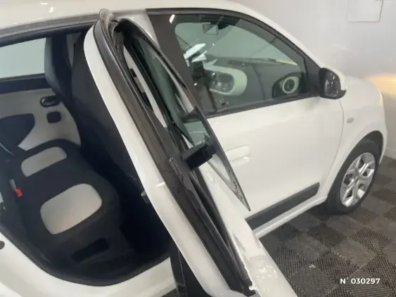 RENAULT TWINGO III - voiture d'occasion - Photo 37