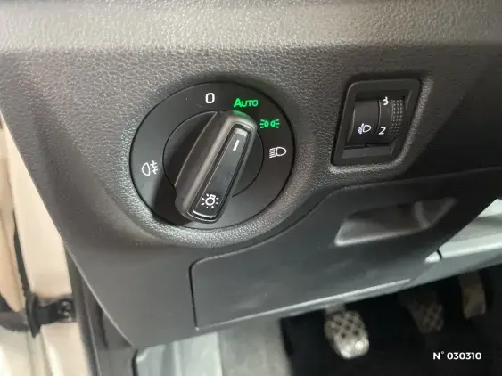 SKODA KAMIQ - voiture d'occasion - Photo 15