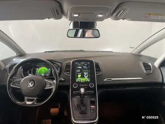 RENAULT SCENIC IV - voiture d'occasion - Photo 9
