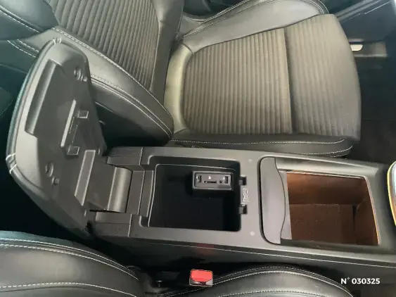 RENAULT SCENIC IV - voiture d'occasion - Photo 36