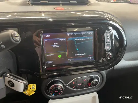 RENAULT TWINGO III - voiture d'occasion - Photo 13