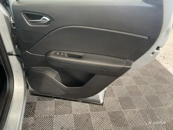 RENAULT CAPTUR II - voiture d'occasion - Photo 39