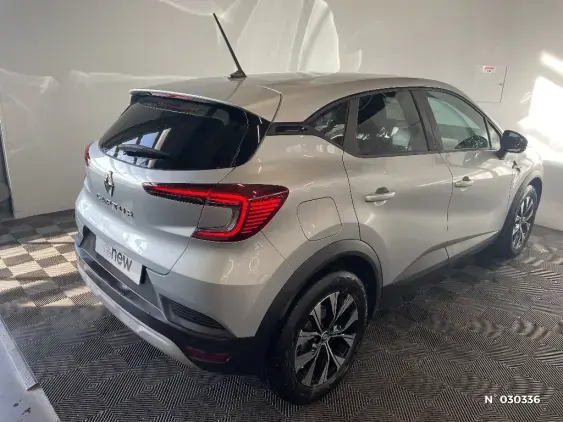 RENAULT CAPTUR II - voiture d'occasion - Photo 4