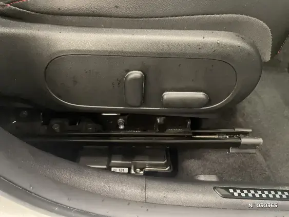 HYUNDAI KONA II - voiture d'occasion - Photo 27