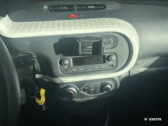 RENAULT TWINGO ELECTRIQUE III - voiture d'occasion - Photo 13