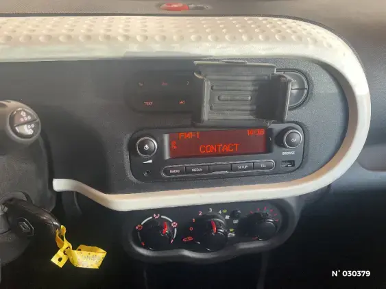 RENAULT TWINGO III - voiture d'occasion - Photo 13