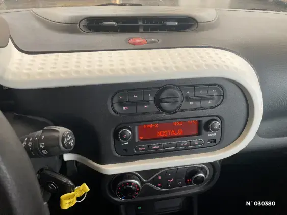 RENAULT TWINGO ELECTRIQUE III - voiture d'occasion - Photo 13